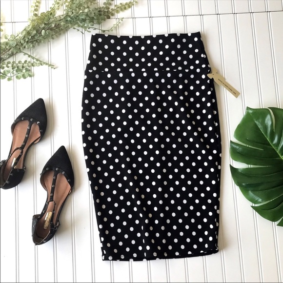 Vivienne Grace Dresses & Skirts - 🆕NWT sexy pencil skirt black white polka dots